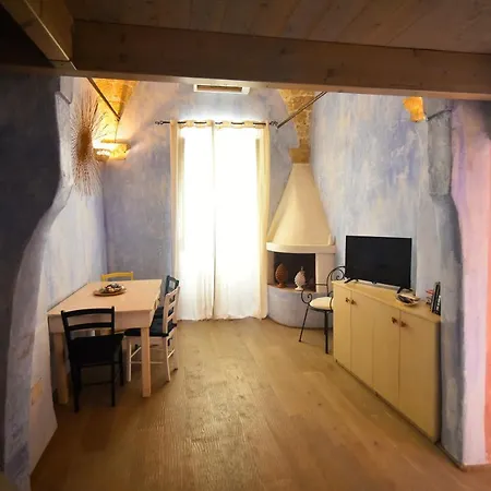 Le Di Via Patitari *