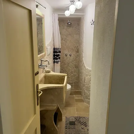 Le Di Via Patitari * Gallipoli