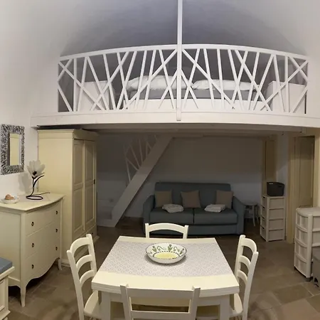 Le Di Via Patitari * Gallipoli