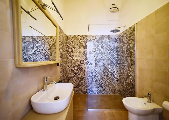 Le Di Via Patitari Gallipoli